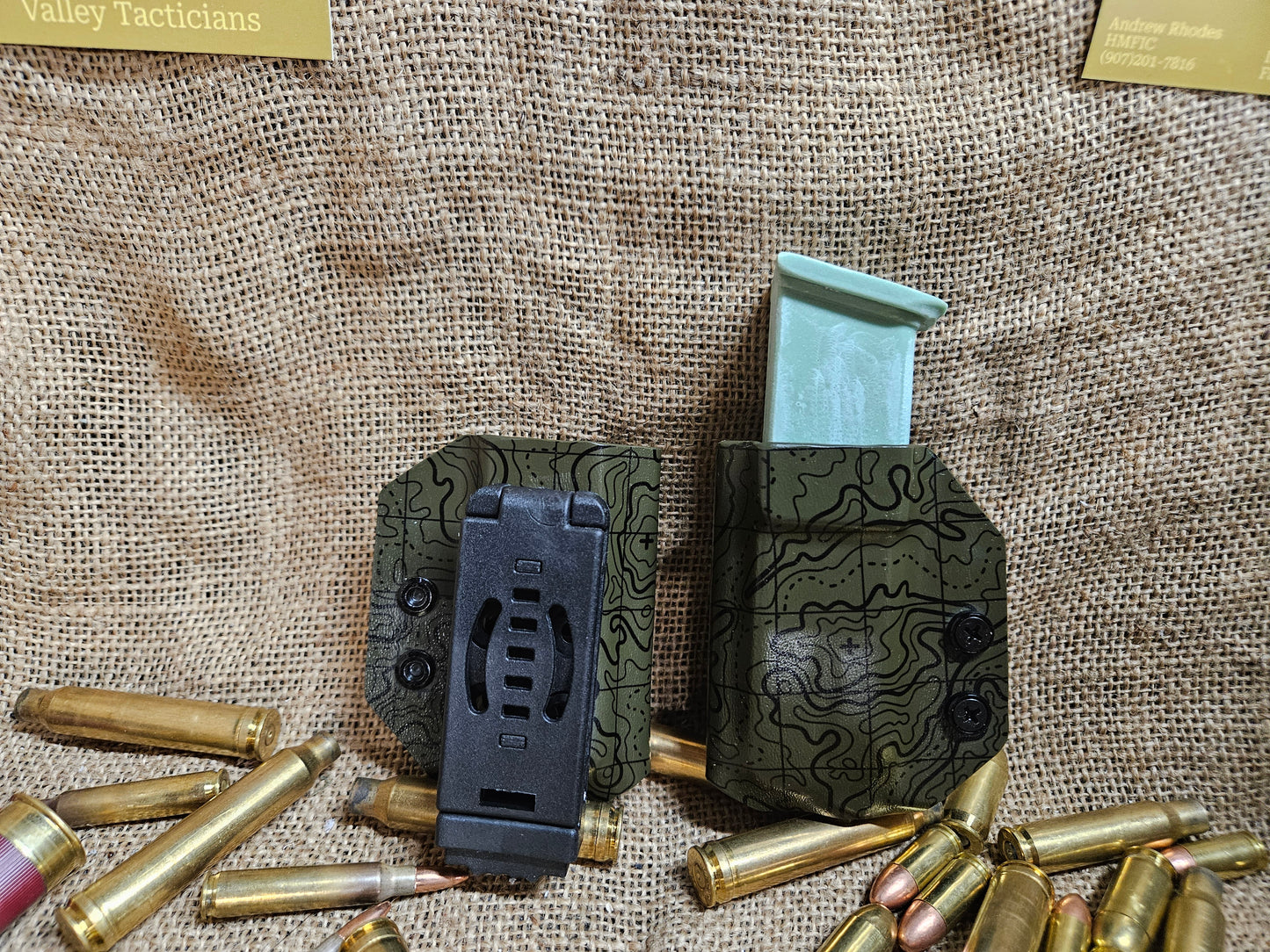 SINGLE MAGAZINE HOLDER