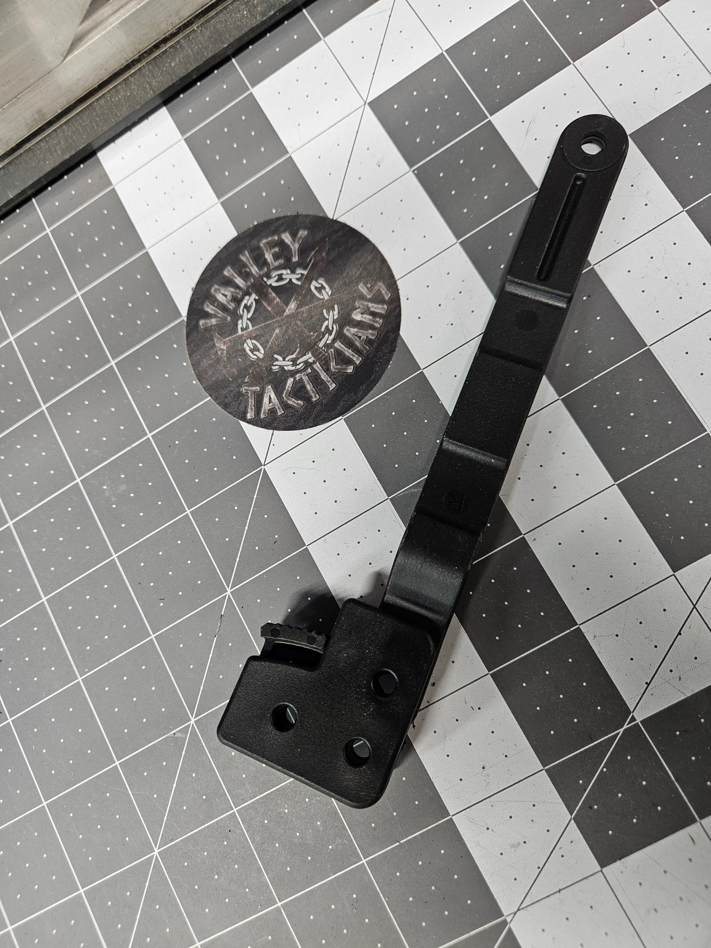 Talon Retention Hood