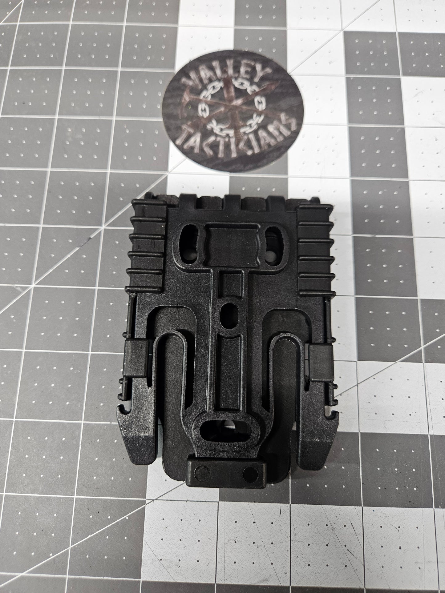 QLS Male female plate