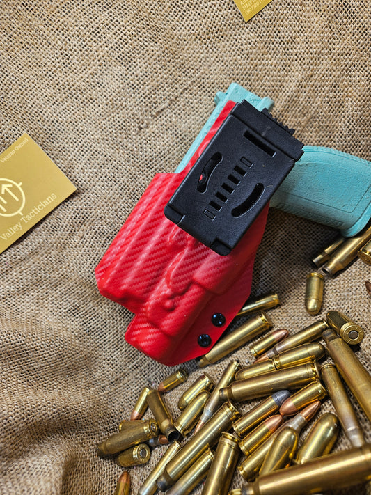 Outside the waistband HK